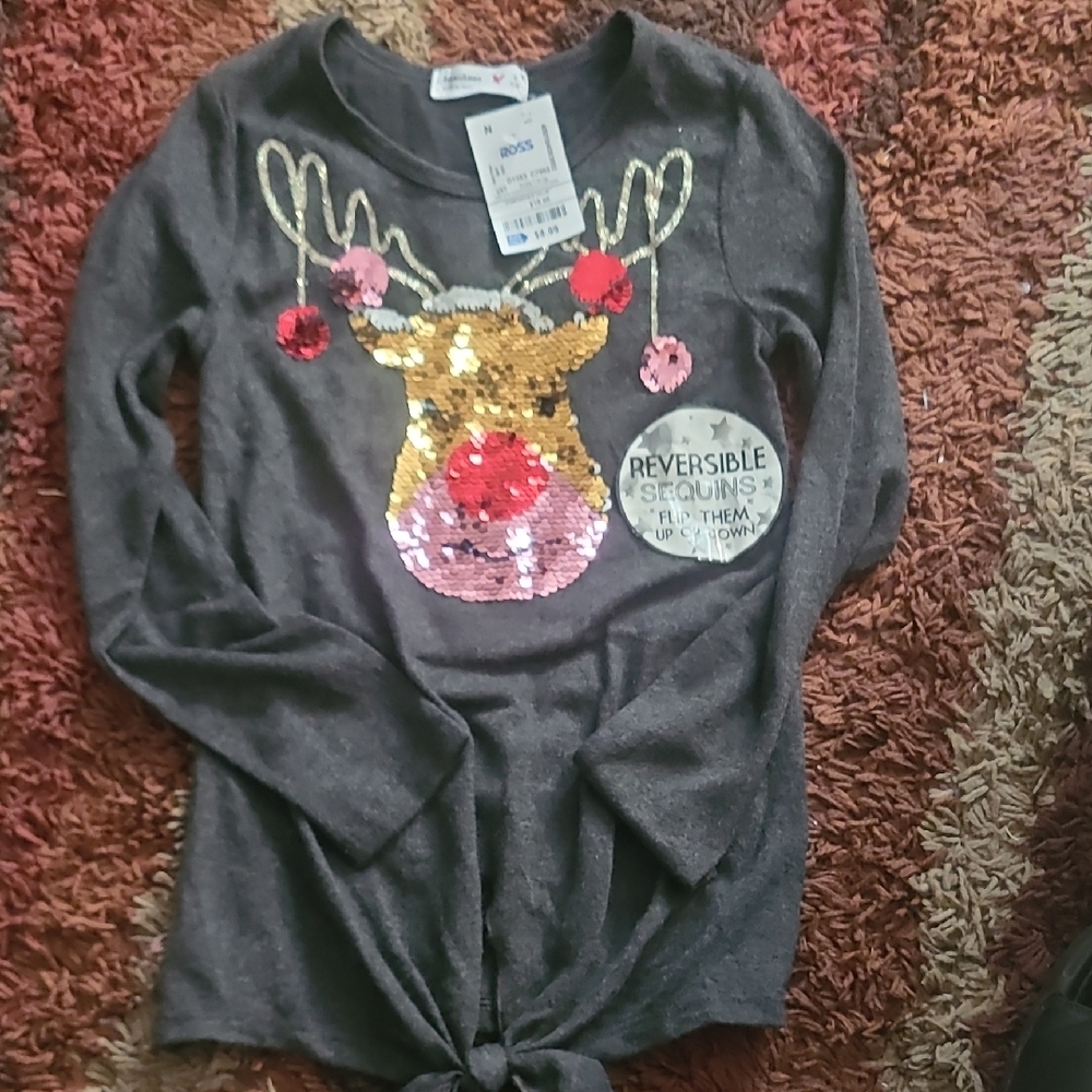 Beautees Gray Reindeer Sequin Long Sleeve Tee